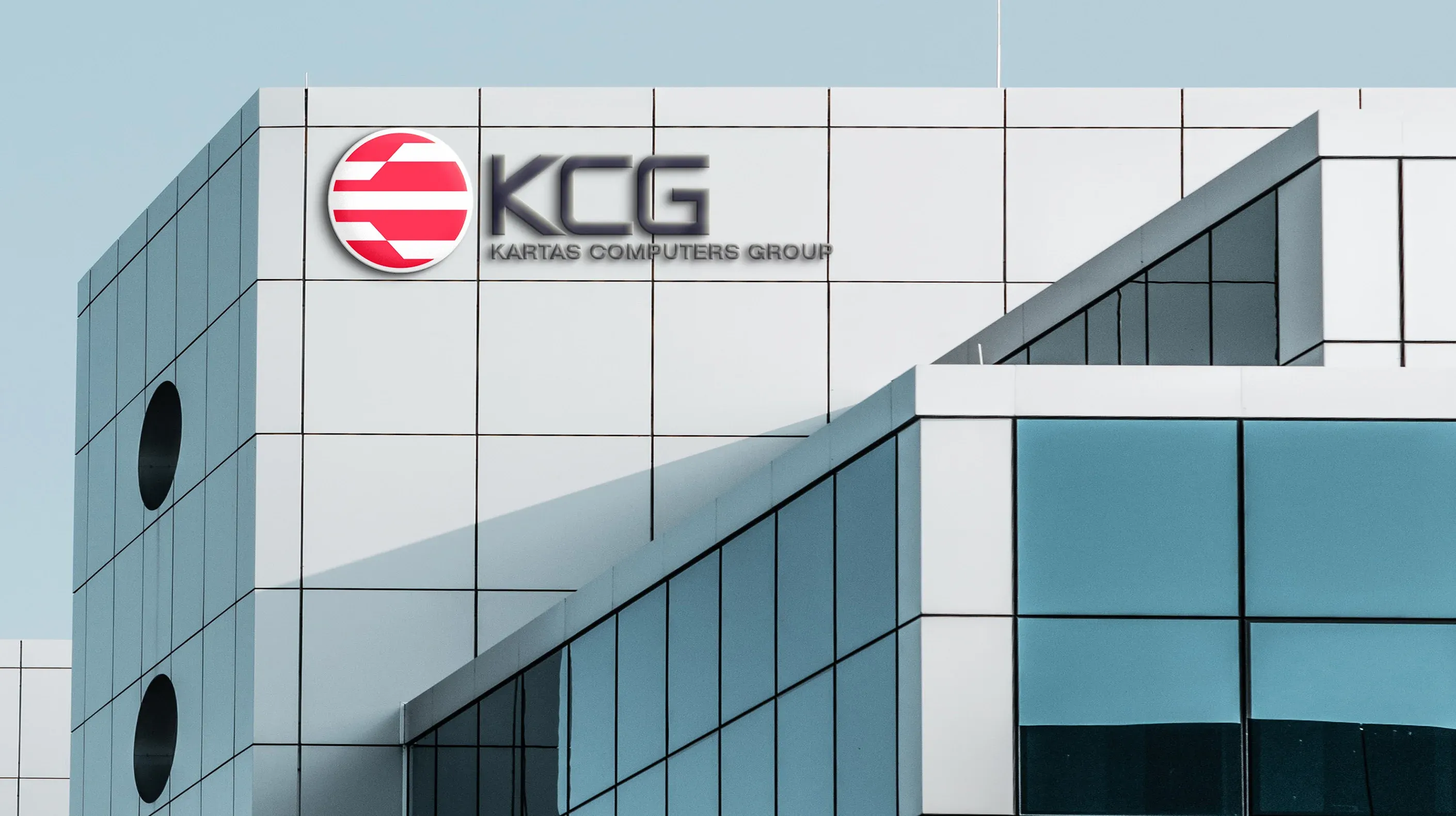 Лого на фасаде